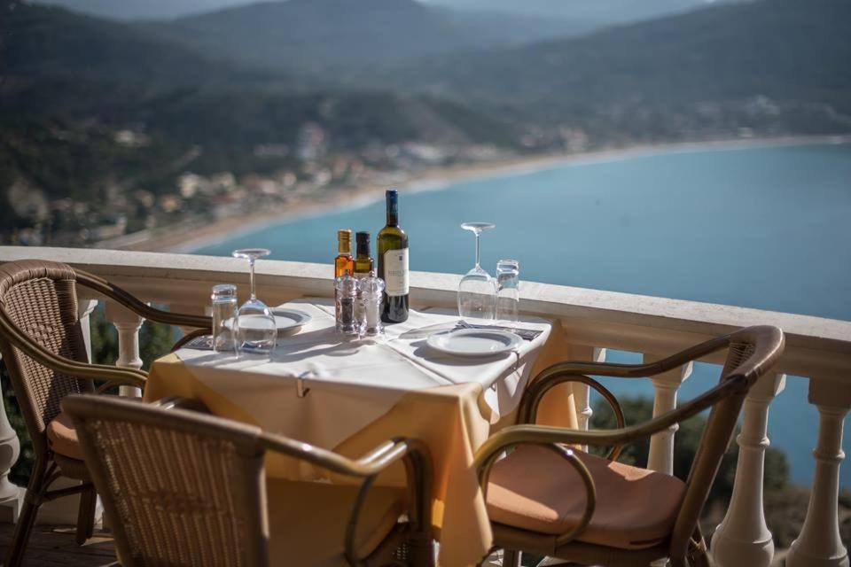 Porto Timoni Bed & Breakfast Afionas Luaran gambar